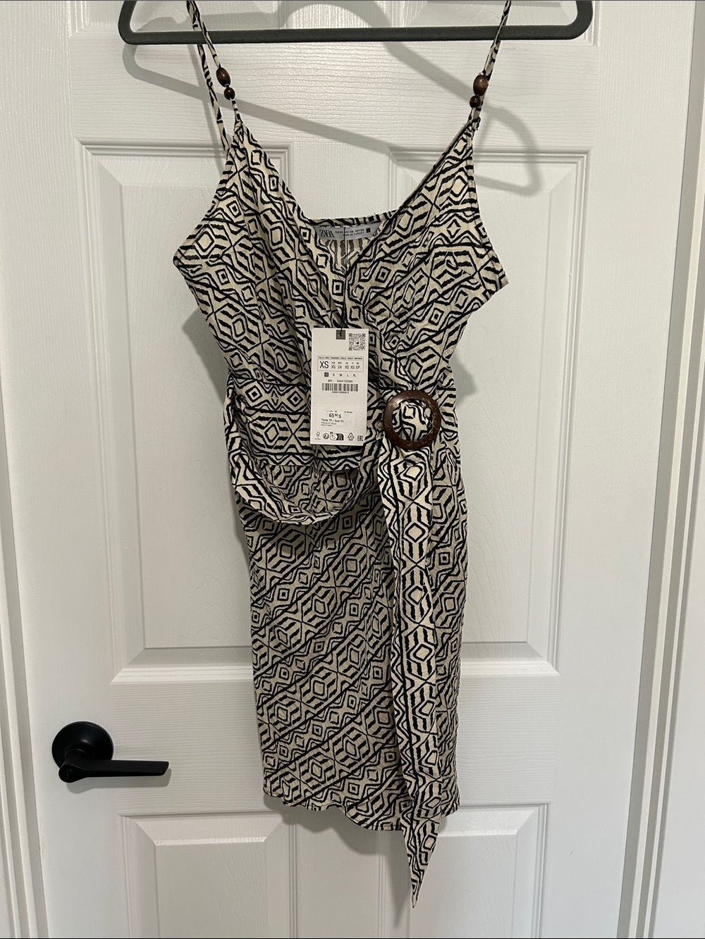 Zara - Printed Spaghetti Strap Dress with Belt - Black & Cream